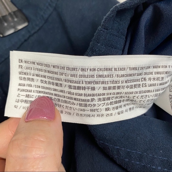 Hollister Faux Suede A-Line Mini Skirt Women's Junior 9 Navy Blue Button Front - Picture 6 of 6